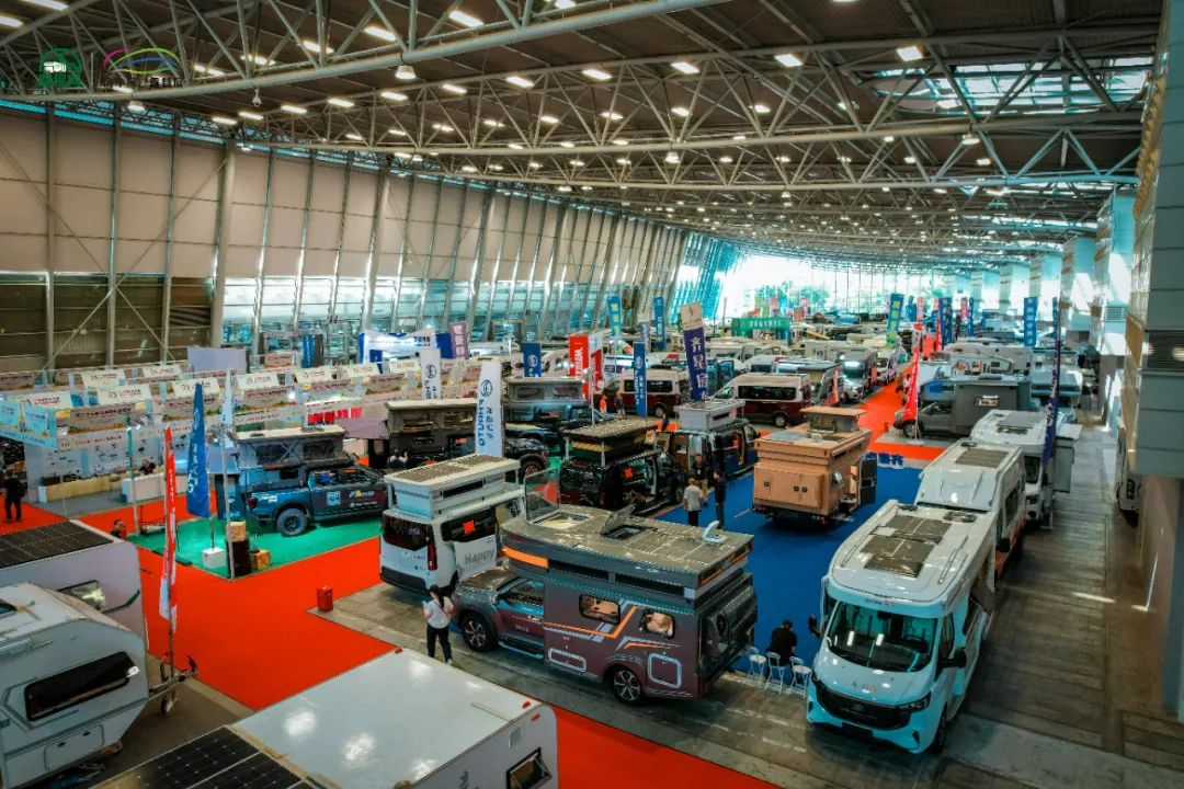 23届上海国际房车露营展开幕开元棋牌助推旅居生活新方式第(图4)